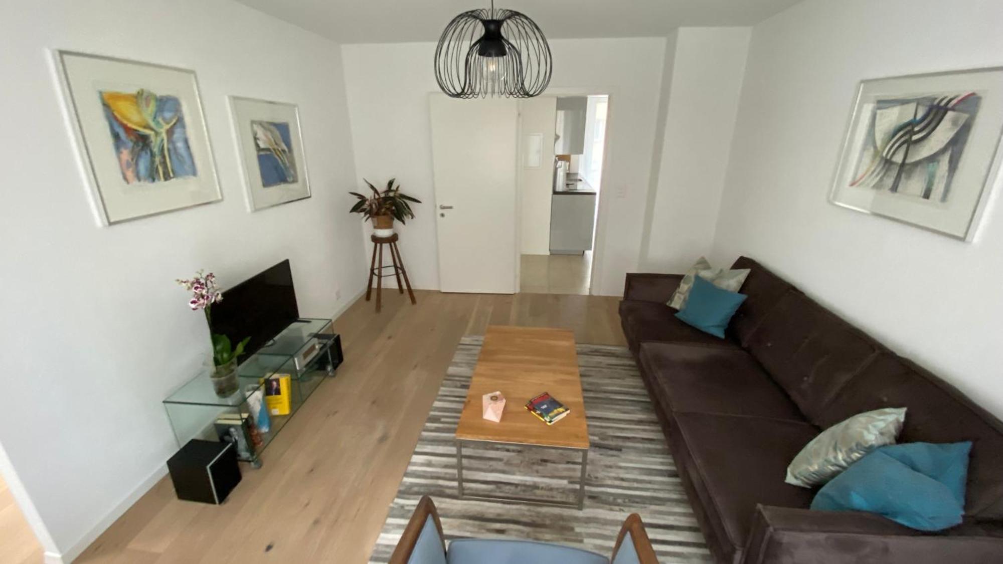 H1 With 4,5 Room, Bathroom, Kitchen, Central, Quiet & Modern With Office Цюрих Экстерьер фото