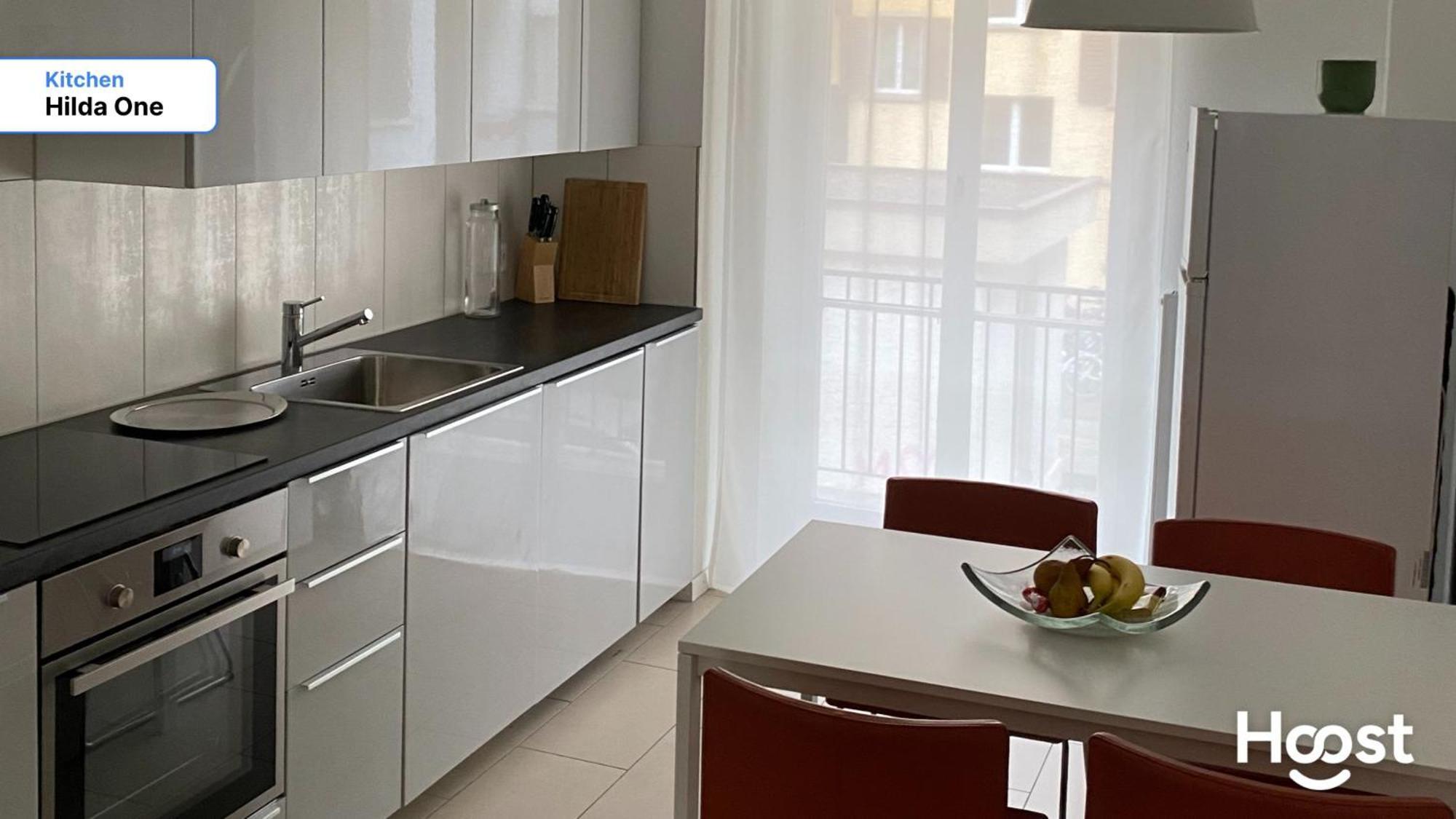 H1 With 4,5 Room, Bathroom, Kitchen, Central, Quiet & Modern With Office Цюрих Экстерьер фото