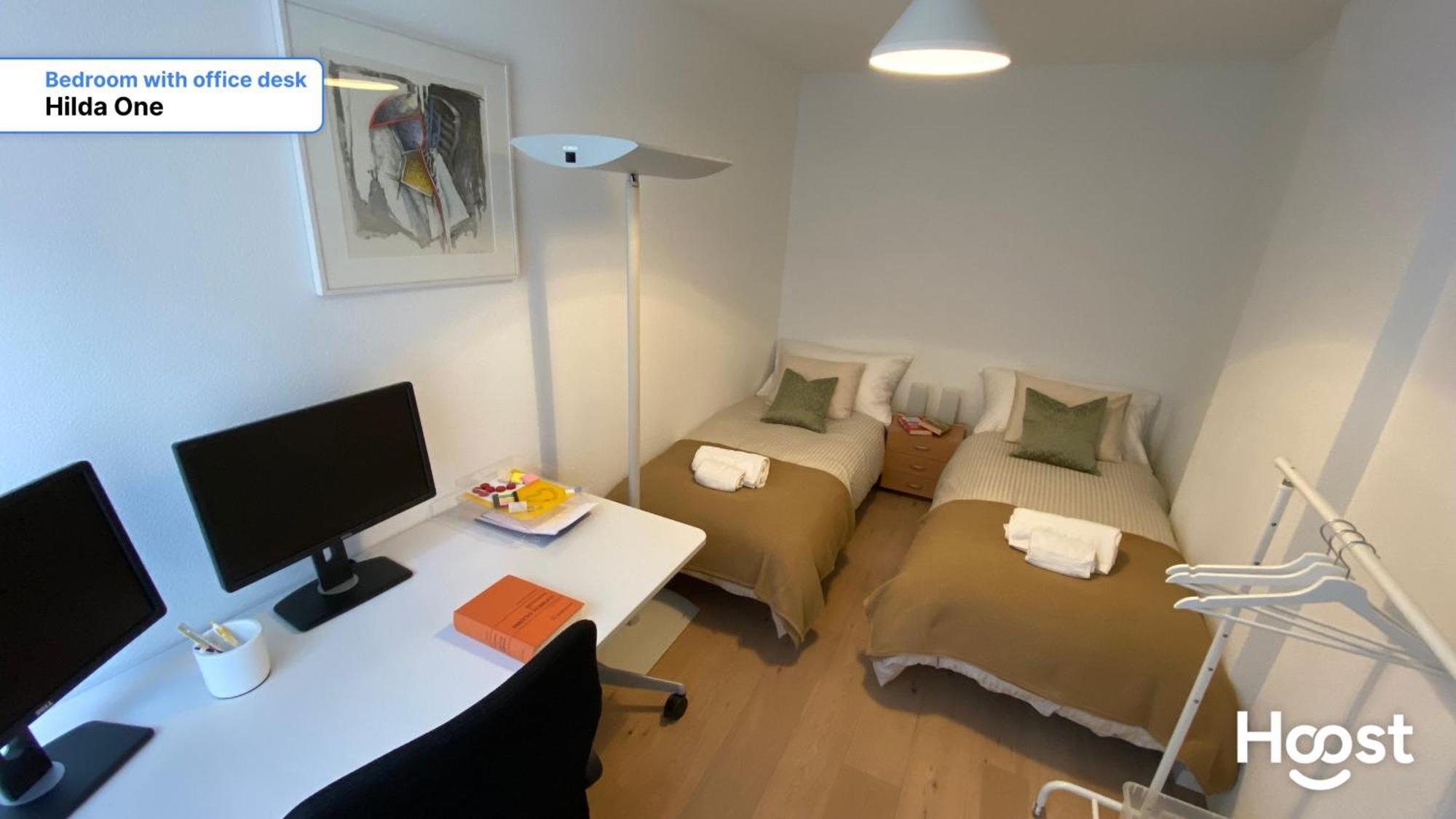 H1 With 4,5 Room, Bathroom, Kitchen, Central, Quiet & Modern With Office Цюрих Экстерьер фото